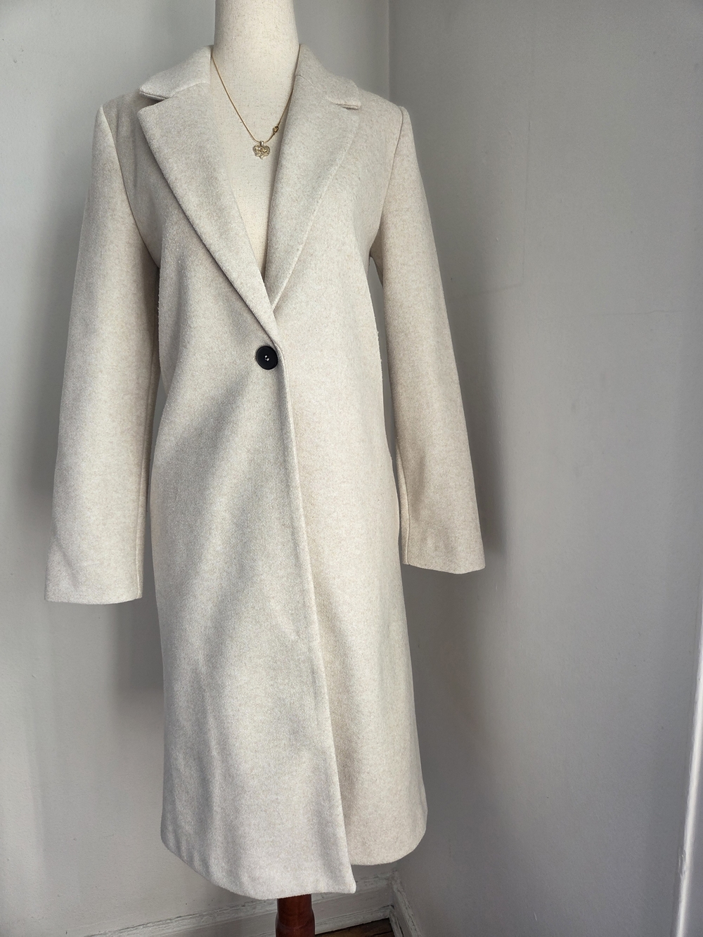 Zara Cream Single-Button Trench Coat